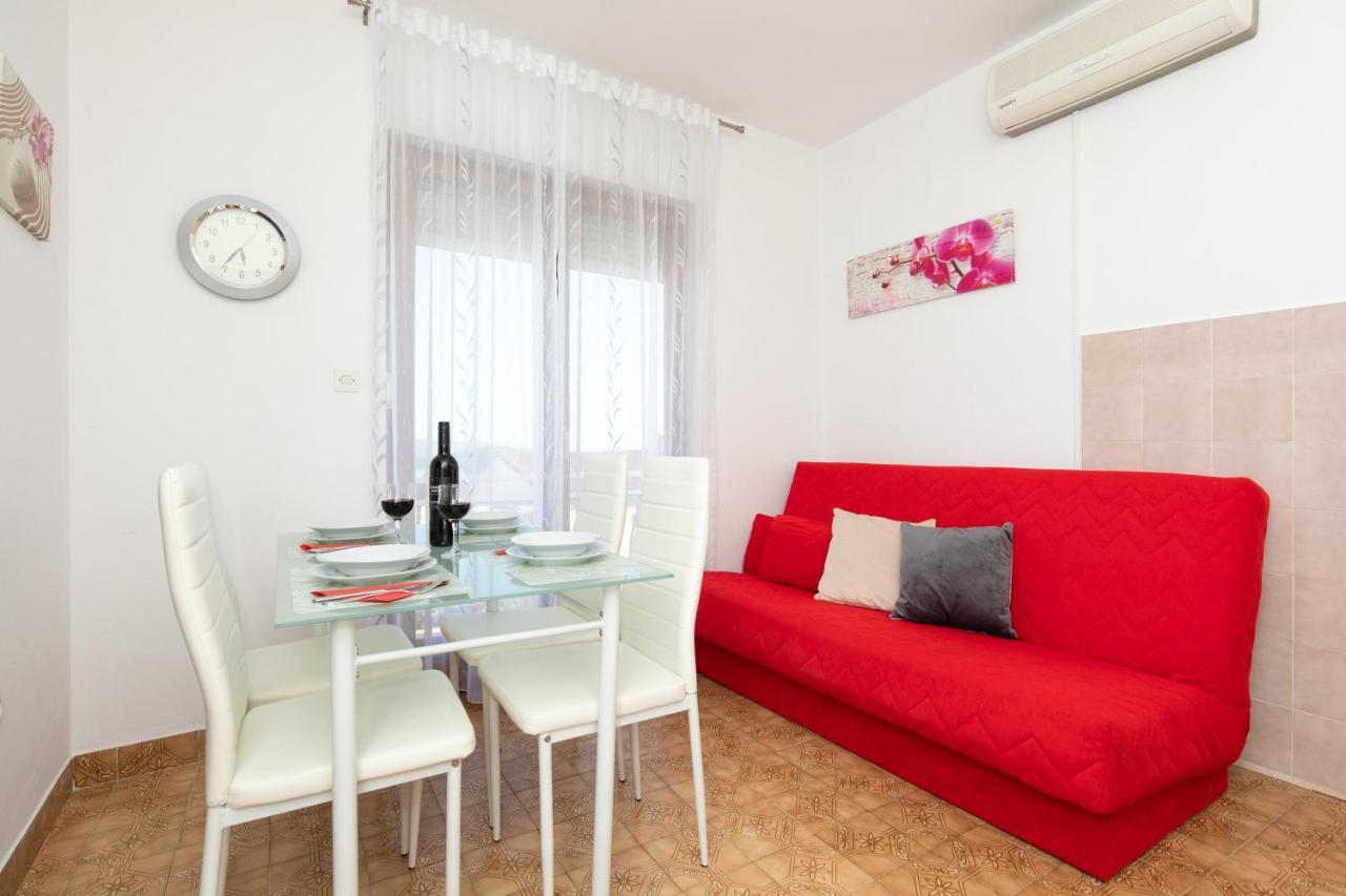 Kornić Apartmani Braut מראה חיצוני תמונה