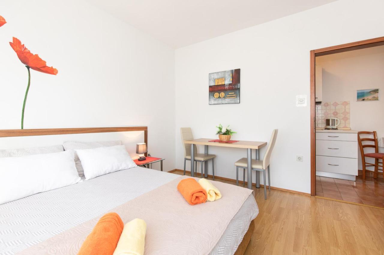 Kornić Apartmani Braut מראה חיצוני תמונה