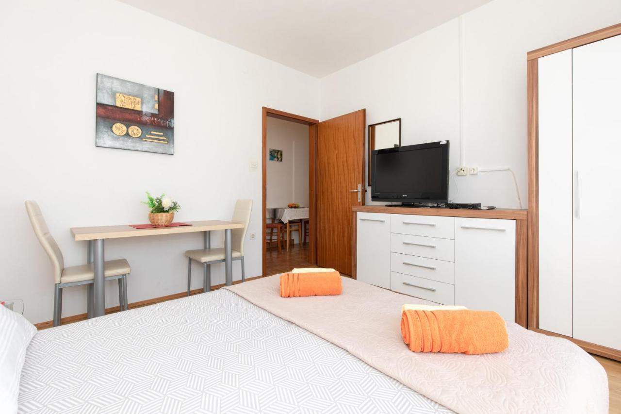 Kornić Apartmani Braut מראה חיצוני תמונה