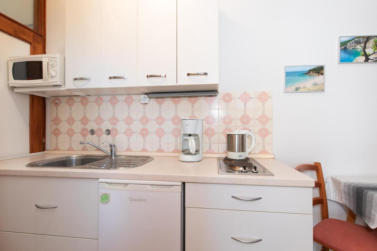 Kornić Apartmani Braut מראה חיצוני תמונה